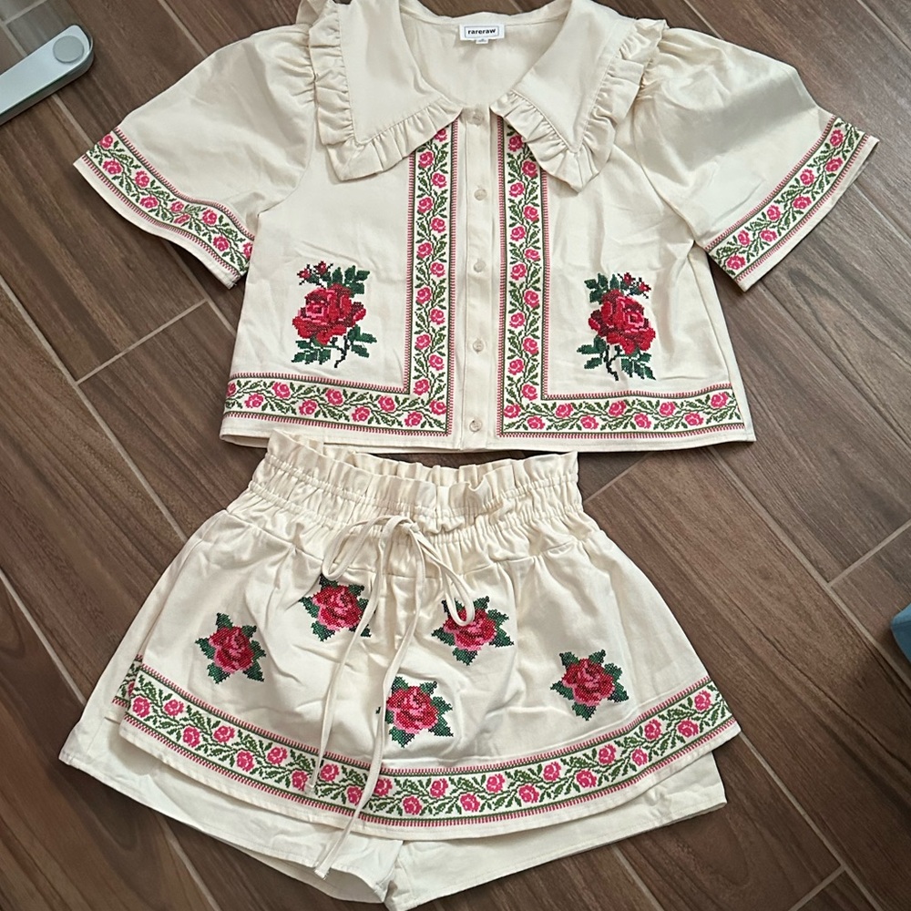 Embroidered Rose Two-Piece Set - Cream